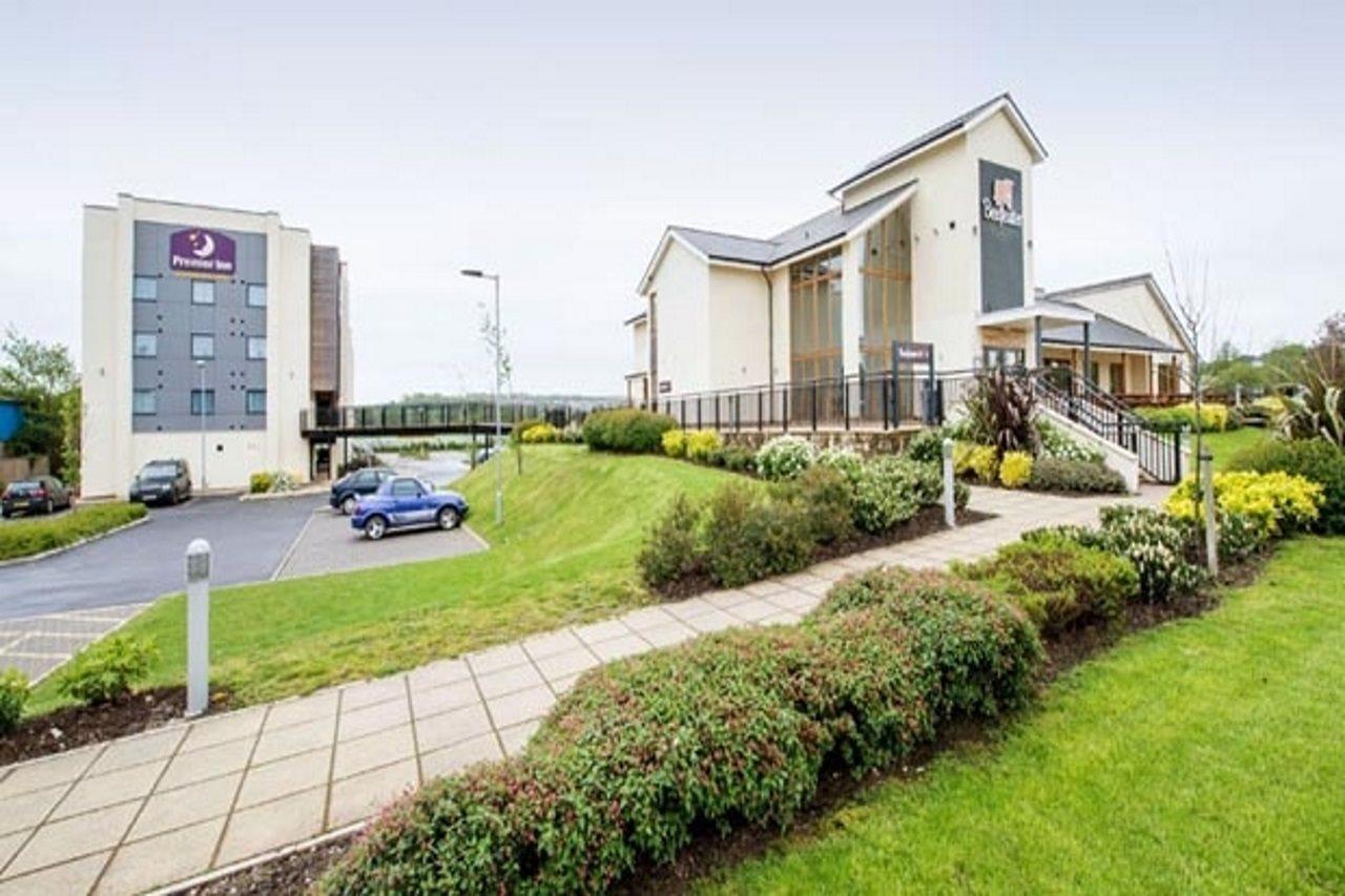 Premier Inn Newton Abbot Εξωτερικό φωτογραφία