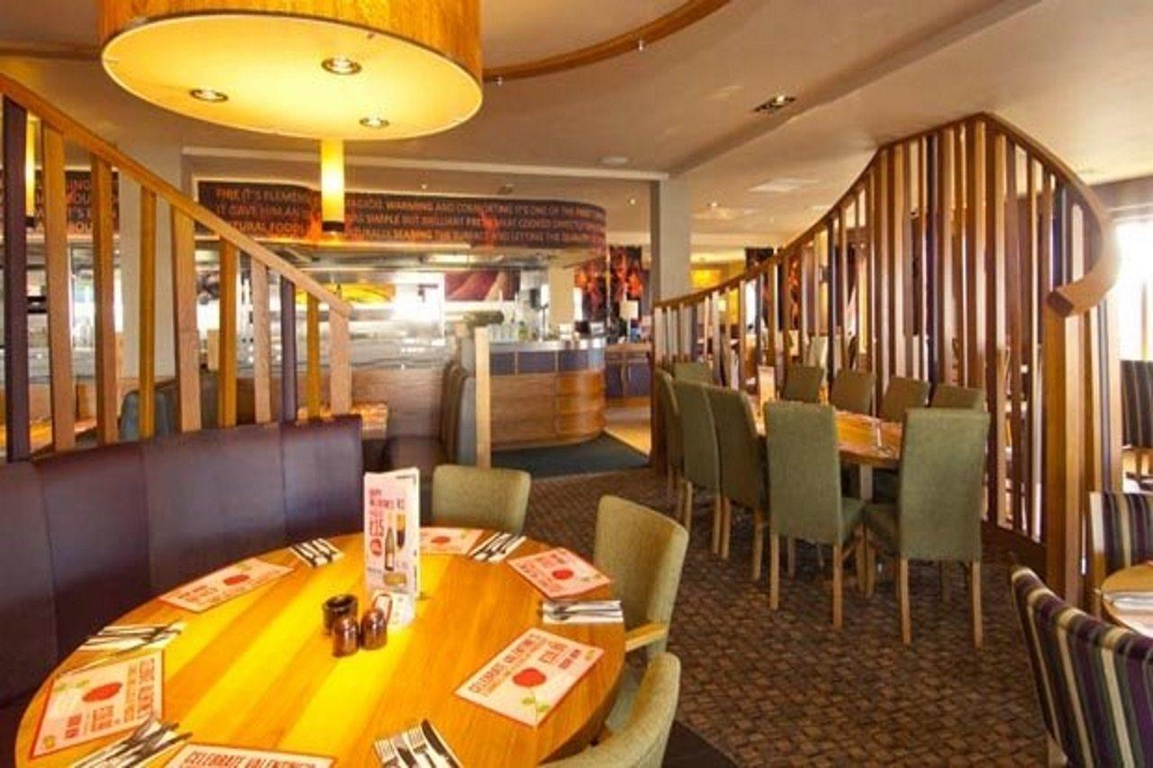 Premier Inn Newton Abbot Εξωτερικό φωτογραφία